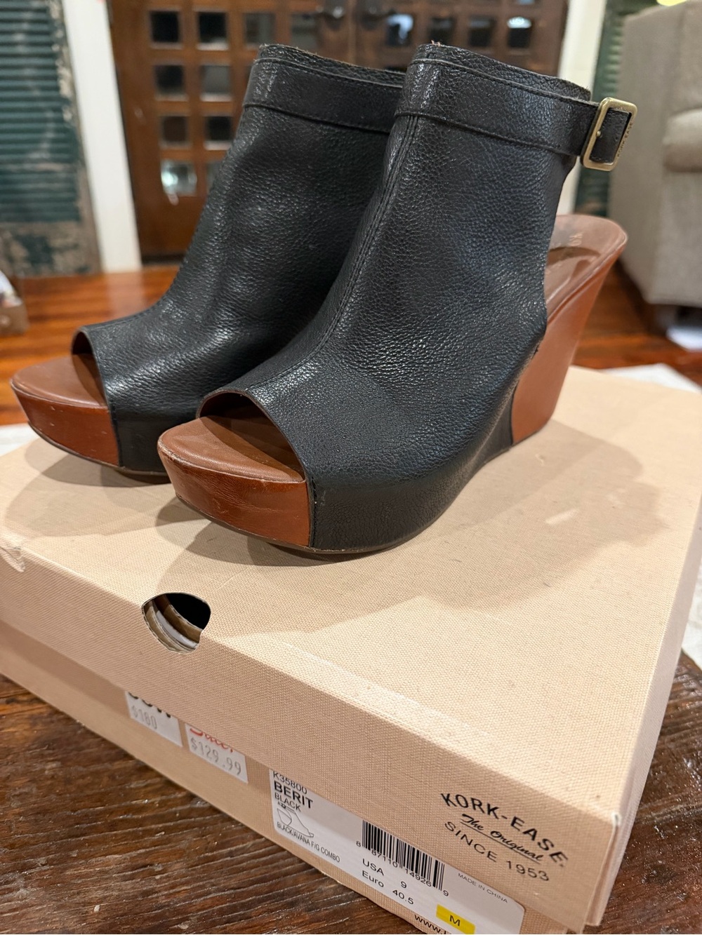 Kork-Ease Black Leather Open-Toe Wedge Sandals with Brown Platform